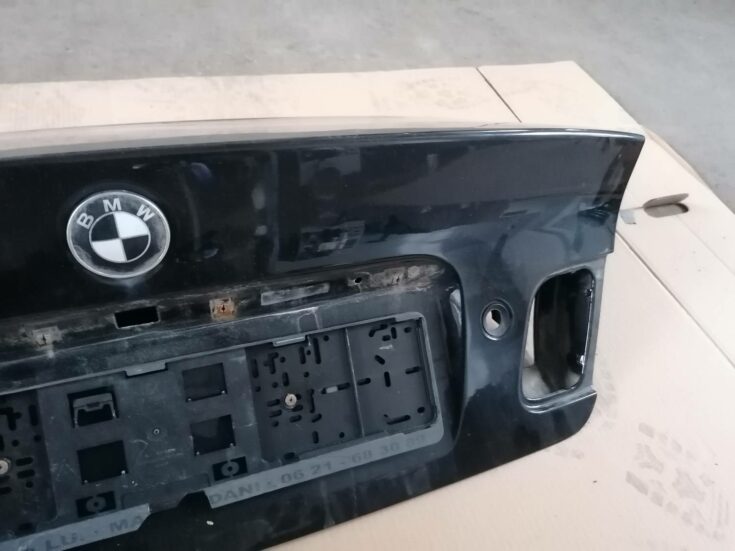 Bagāžnieka vāks priekš BMW 318D E46 2002 SEDAN