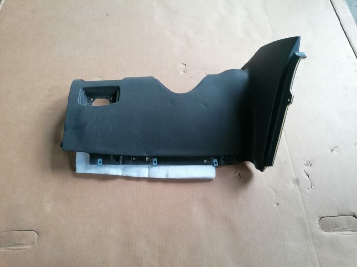 Mērinstrumentu paneļa apdare (zem stūres) priekš MERCEDES BENZ ML280 2008 OBSIDIAN BLACK