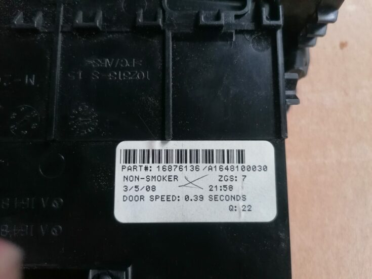 Pelnu trauks priekš MERCEDES BENZ ML280 2008 OBSIDIAN BLACK