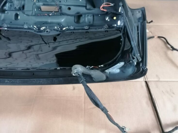 Bagāžnieka vāks priekš MERCEDES BENZ ML280 2008 OBSIDIAN BLACK