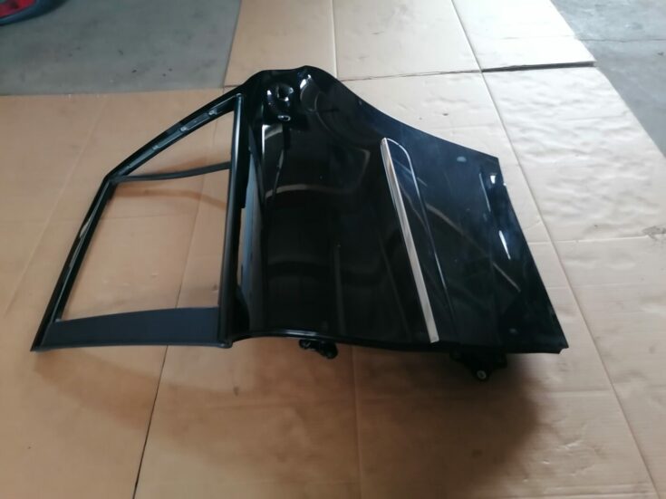 Aizmugurējās kreisās durvis priekš MERCEDES BENZ ML280 2008 OBSIDIAN BLACK