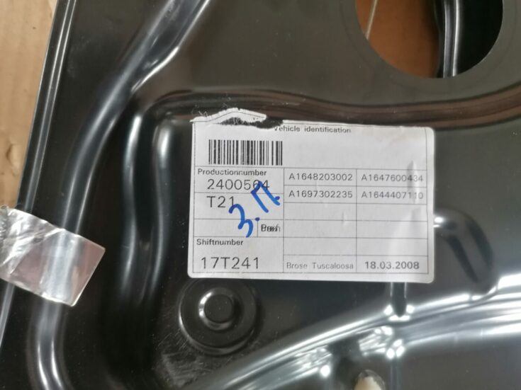 Stikla pacelšanas mehānisma panele priekš MERCEDES BENZ ML280 2008 OBSIDIAN BLACK