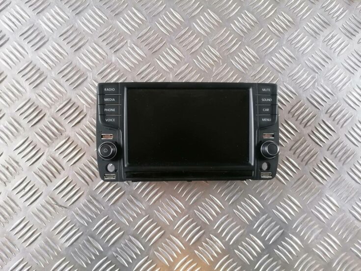 CD/DVD/Navigācijas bloks priekš VW CRAFTER 2018