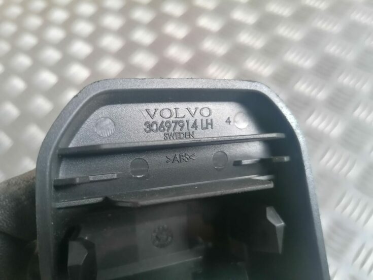 Sēdekļa uzlika, pa kreisi priekš VOLVO V70 2009 3