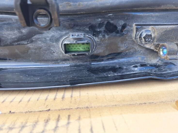 Aizmugurējās labās durvis priekš VOLVO V70 2009