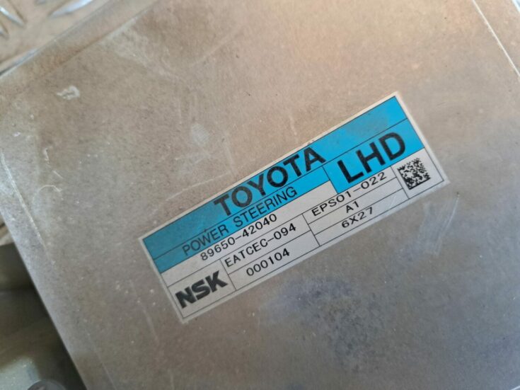 Stūres statnes vadības bloks priekš TOYOTA RAV 4 2006