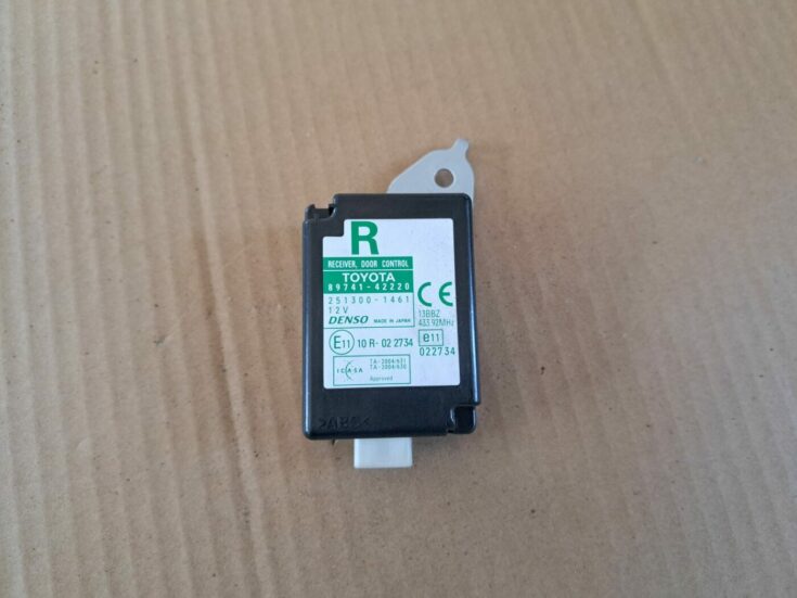 Centrālas atslēgas vadības bloks priekš TOYOTA RAV 4 2006