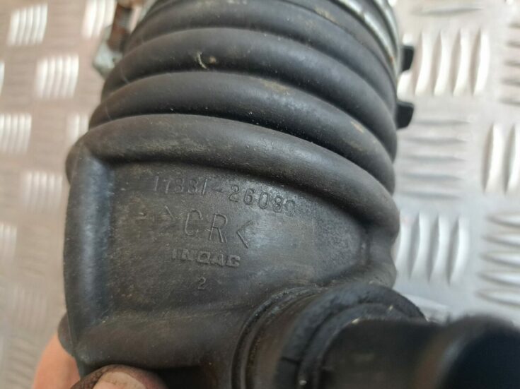 Gaisa ieplūdes šļūtene priekš TOYOTA RAV 4 2006