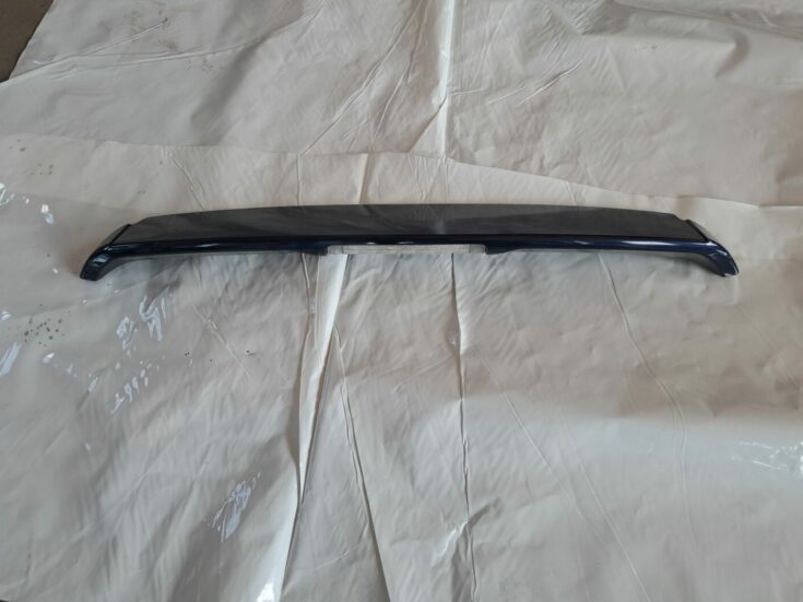 Bagāžnieka vāka spoileris priekš TOYOTA RAV 4 2006
