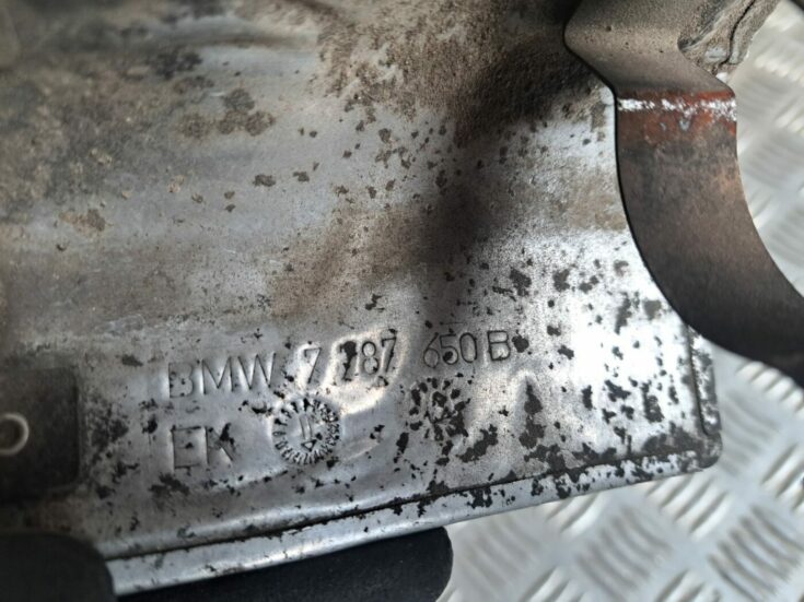 Karstuma aizsargs (mazs) priekš BMW 525 E60 2004 BLACK