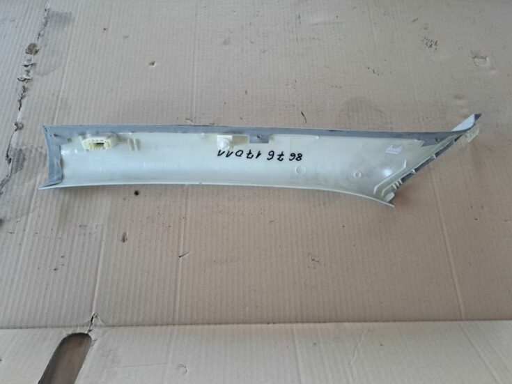 Priekšējas salona statnes apdare priekš BMW 525 E60 2004 BLACK