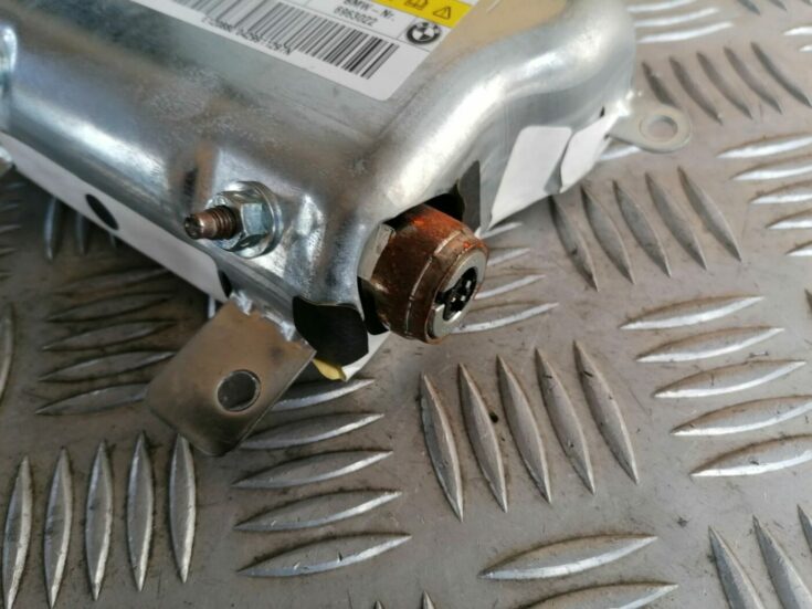 Priekšējo durvju drošības spilvens priekš BMW 525 E60 2004 BLACK