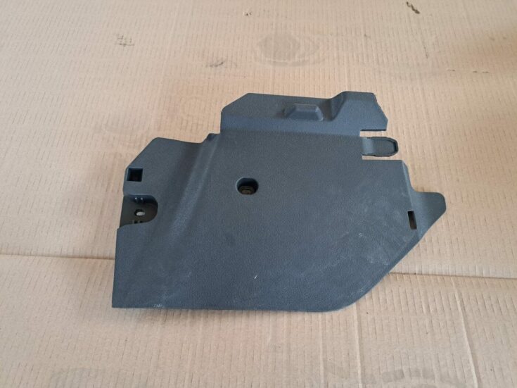 Mērinstrumentu paneļa apakšēja apdare priekš OPEL CORSA 2007