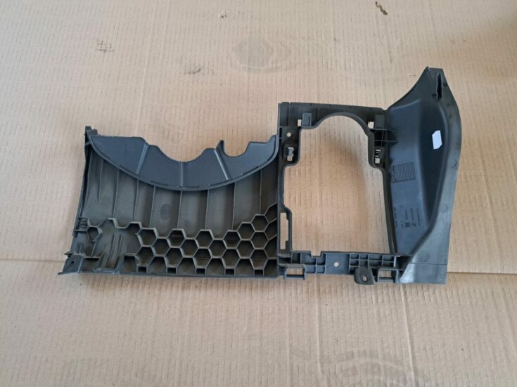 Mērinstrumentu paneļa apdare (zem stūres) priekš OPEL CORSA 2007