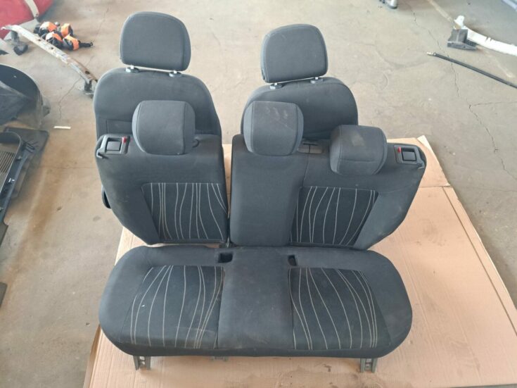 Sēdekļu komplekts priekš OPEL CORSA 2007