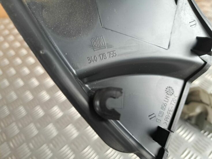 Durvju spoguļa apdares uzlika salonā (bez skaļruņa) priekš OPEL MERIVA 2004