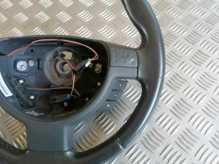 Stūre priekš OPEL MERIVA 2004