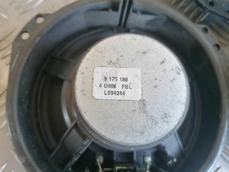 Durvju skaļrunis, apakšā priekš OPEL MERIVA 2004