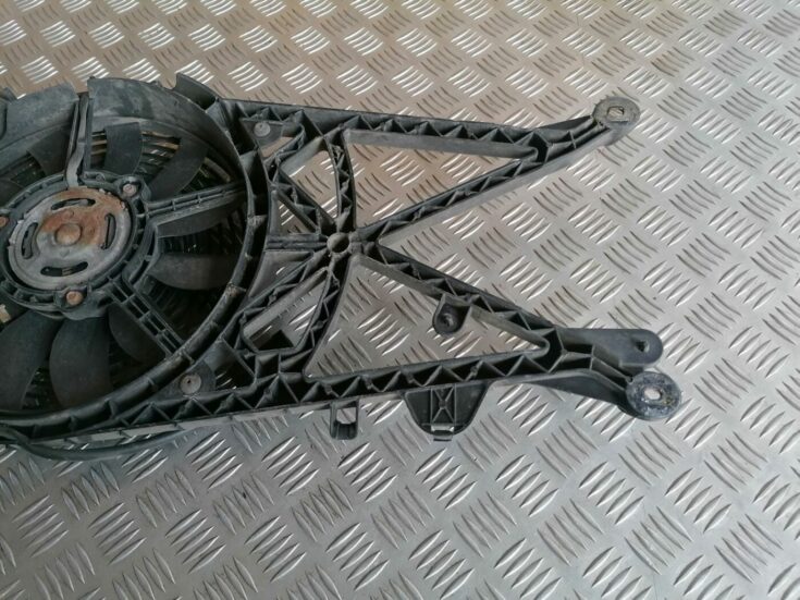 Gaisa kondicioniera ventilators priekš OPEL MERIVA 2004