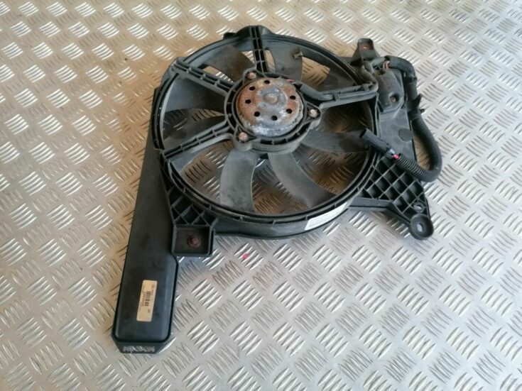 Dzesēšanas radiatora ventilators priekš OPEL MERIVA 2004