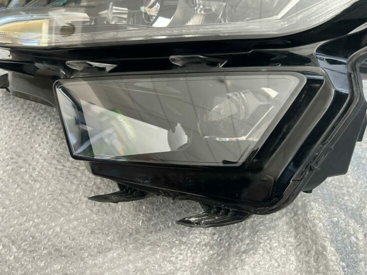 Led dienas gaitas lukturis priekš Skoda Kodiaq 2017-2022