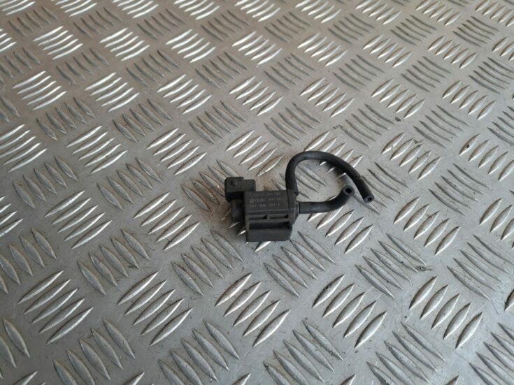 Solenoīda vakuuma vārsts priekš VW GOLF IV 1999