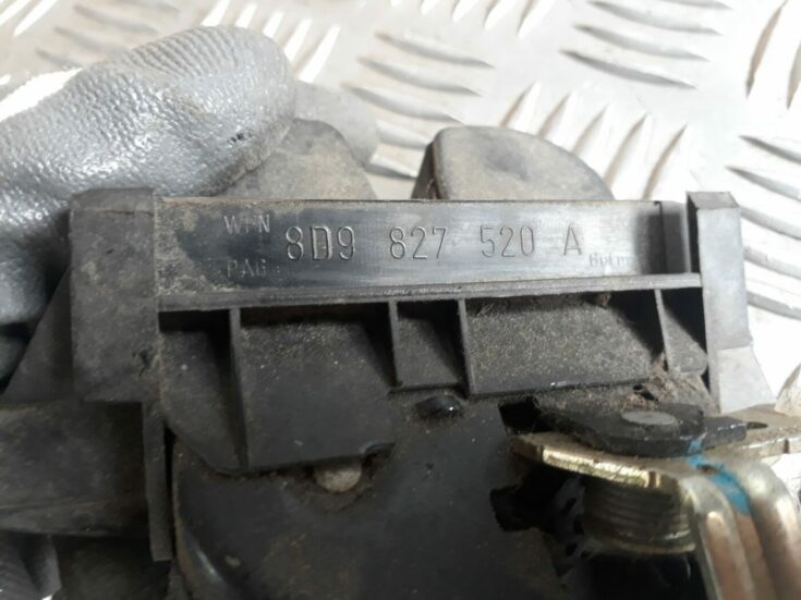 Bagāžnieka vāka slēdzene priekš AUDI A4 2000 AVANT