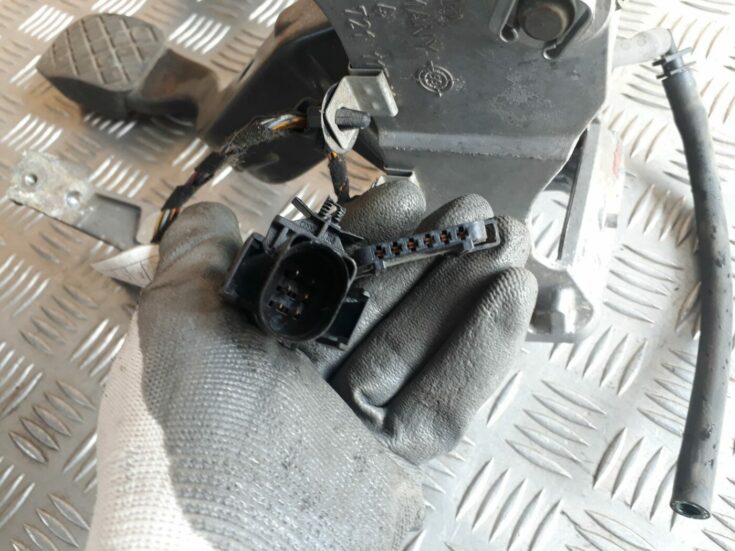 Pedāļu bloks priekš AUDI A4 2000 AVANT