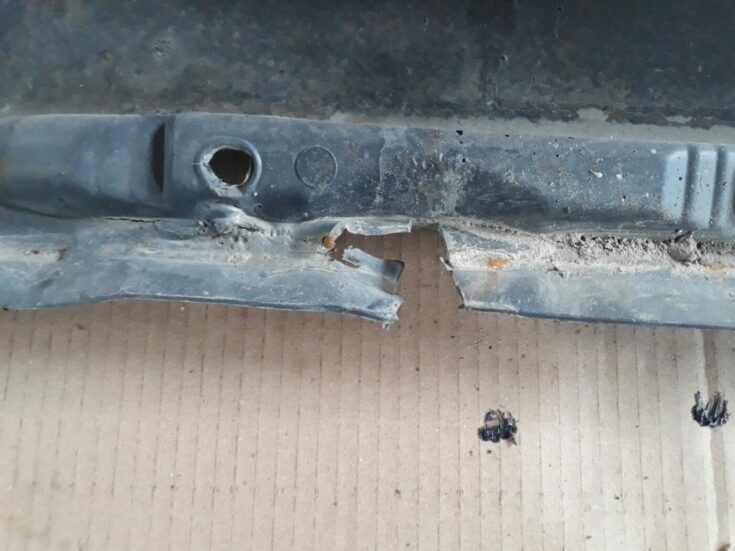 Ārēja sliekšņa laba uzlika priekš VOLVO S60 2007