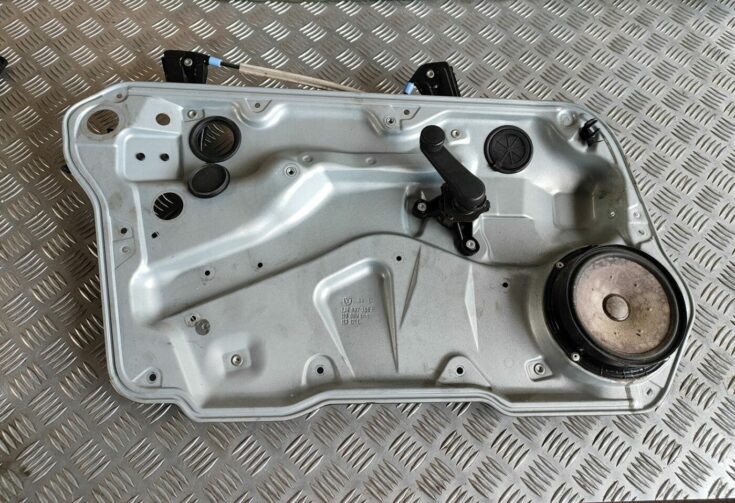 Stikla pacelšanas mehānisma panele priekš VW GOLF IV 1999