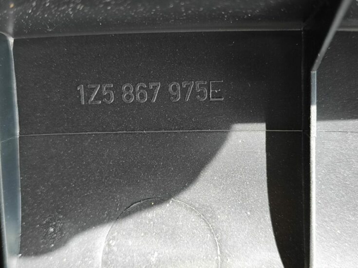 Bagāžnieka vāka liela apdare priekš SKODA OCTAVIA 2008