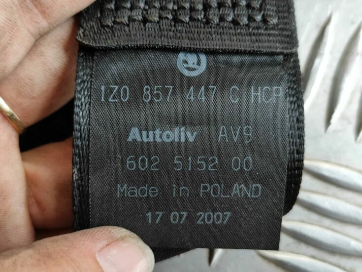 Aizmugurējā kreisa drošības josta priekš SKODA OCTAVIA 2008