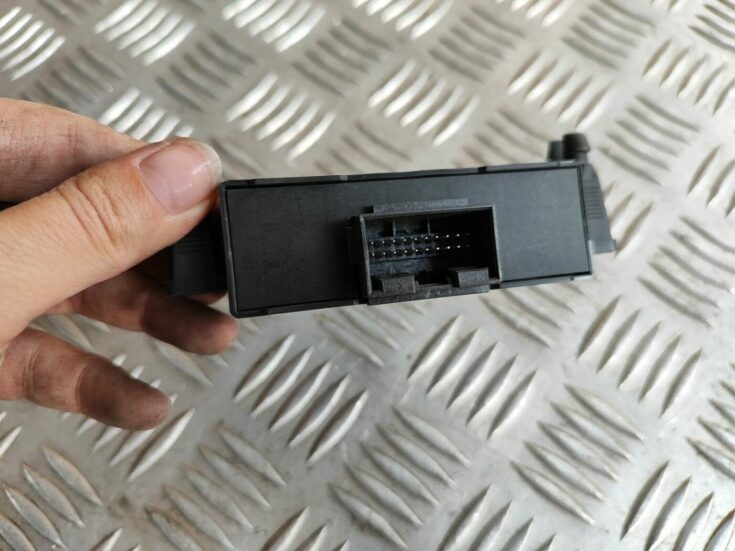 GATEWAY vadības bloks priekš SKODA OCTAVIA 2008