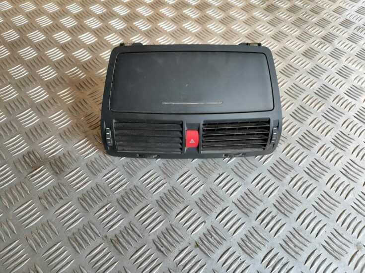 Mērinstrumentu paneļa gaisa vads, centrā priekš SKODA OCTAVIA 2008