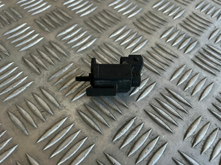 Solenoīda vakuuma vārsts priekš VOLVO S60 2007