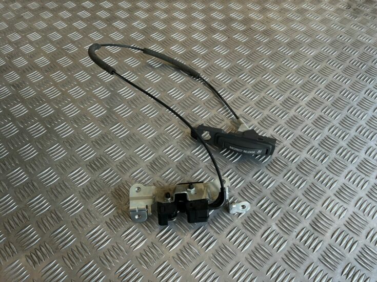 Aizmugurējā sēdekļa slēdzene priekš VOLVO S60 2007