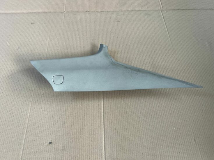Aizmugurējas salona statnes apdare priekš VOLVO S60 2007