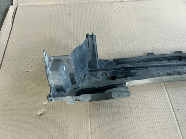 Priekšēja bufera aizsargs priekš VOLVO S60 2007