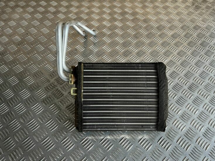 Apsildes sistēmas radiators priekš VOLVO S60 2007