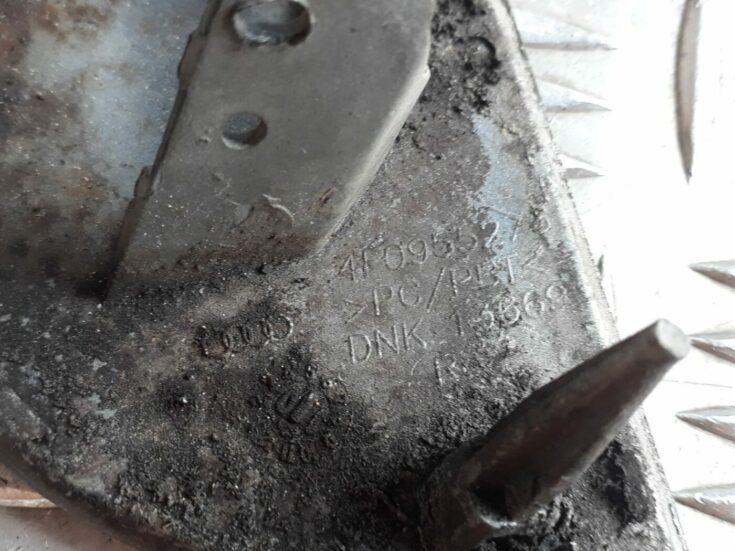 Lukturu mazgātāja sprauslas vāks priekš AUDI A6 AVANT 2006