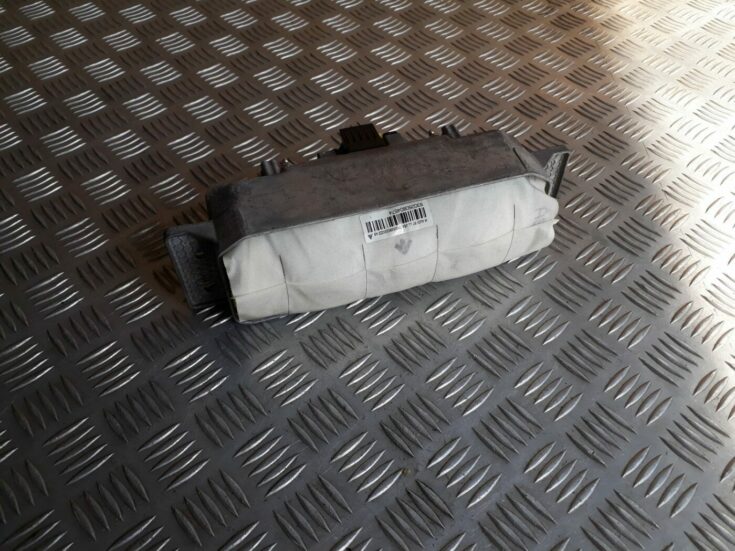 Mērinstrumentu paneļa drošības spilvens priekš AUDI A6 AVANT 2006