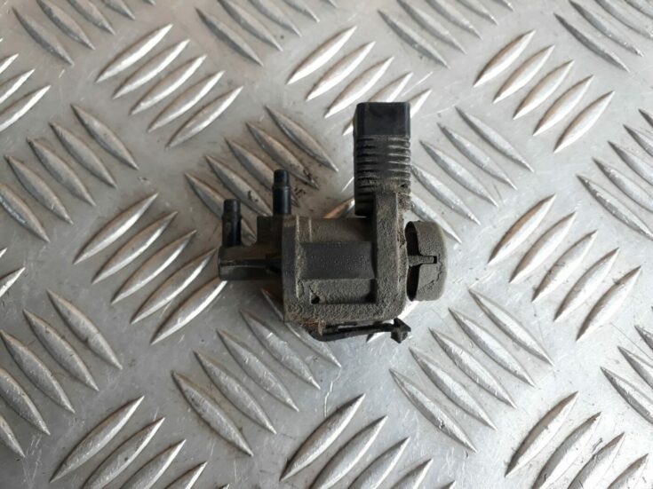 Solenoīda vakuuma vārsts priekš AUDI A6 AVANT 2006