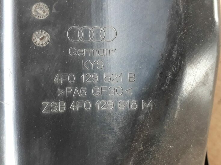 Gaisa filtra korpusa caurule priekš AUDI A6 AVANT 2006