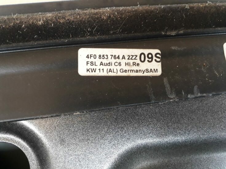 Aizmugurējās labās durvis priekš AUDI A6 AVANT 2006