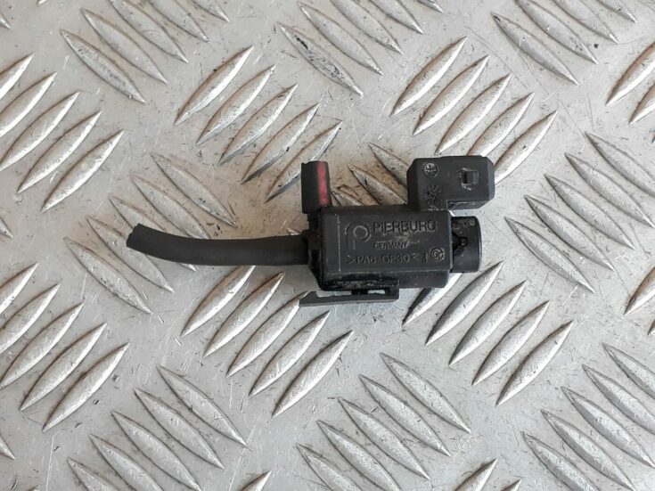 Solenoīda vakuuma vārsts priekš BMW 530D E61 2006 TOURING BLUE
