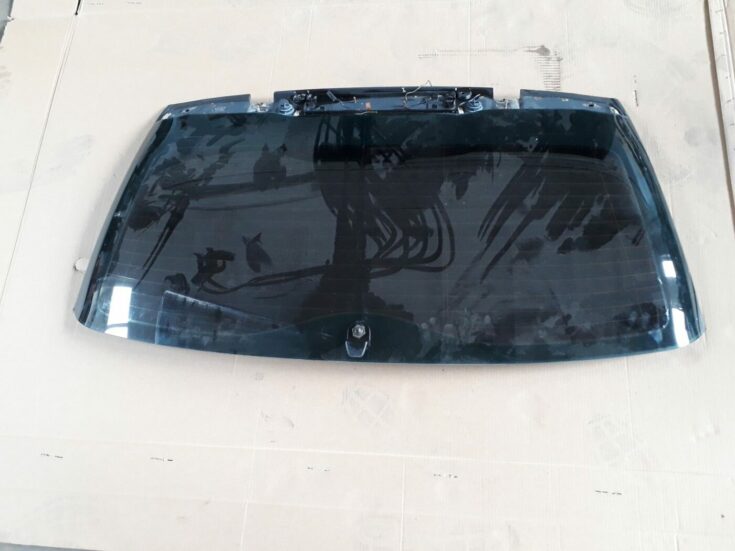 Aizmugures stikls priekš BMW 530D E61 2006 TOURING BLUE