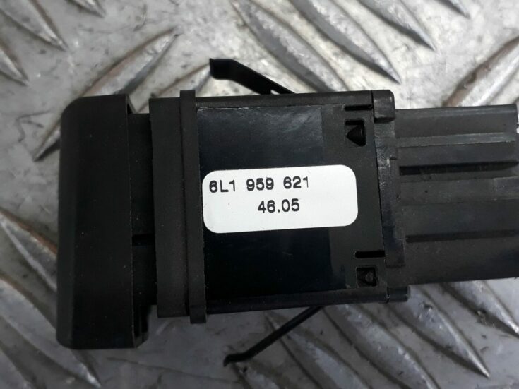 Aizmugurējā stikla apsildes ieslēgšanas poga priekš SEAT IBIZA 2005