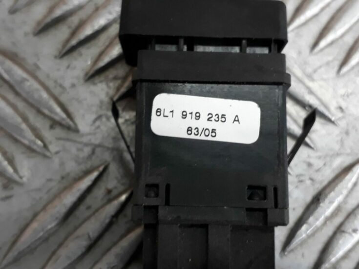 Drošības spilvena izslēgšanas slēdzis priekš SEAT IBIZA 2005