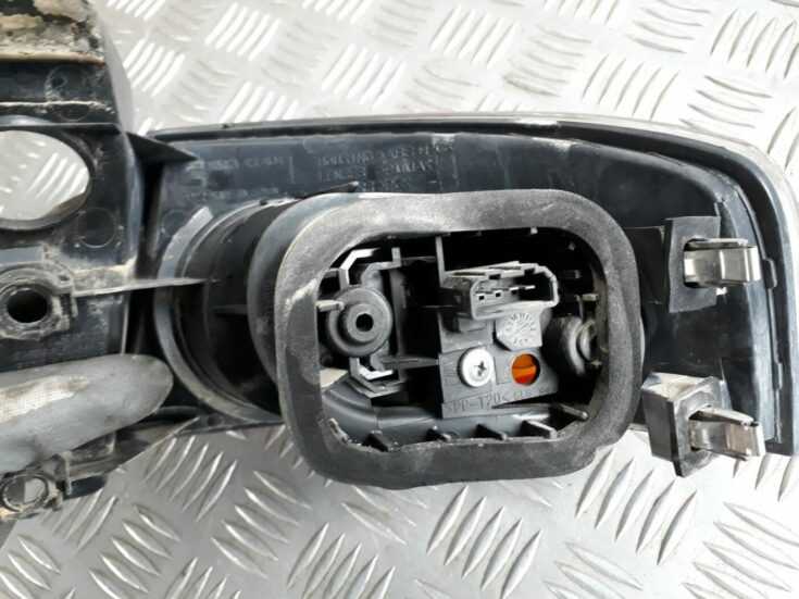 Aizmugurējais kreisais lukturis priekš SEAT IBIZA 2005