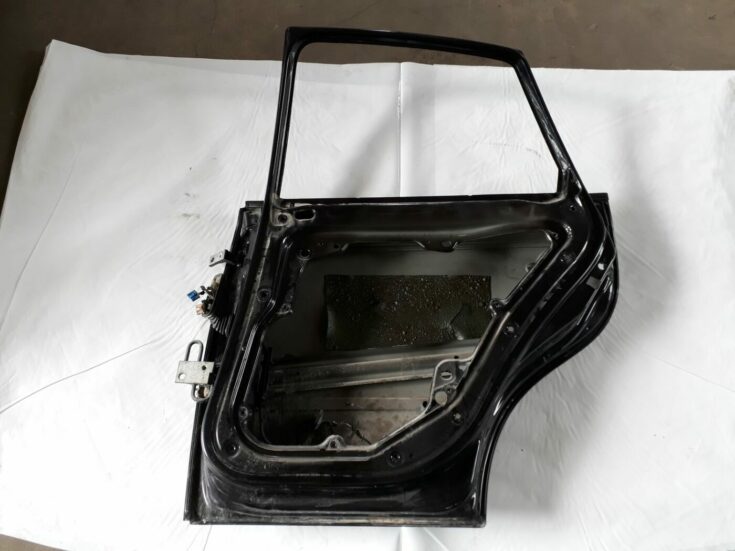 Aizmugurējās labās durvis priekš SEAT IBIZA 2005